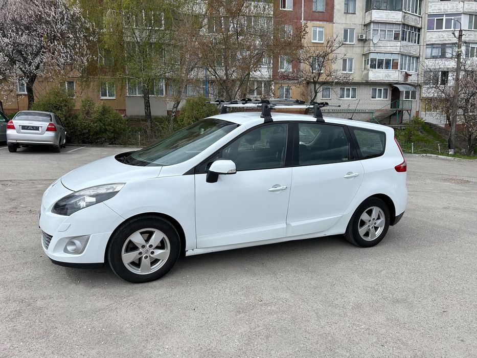 Renault Grand Scenic 1,5 дизель білий