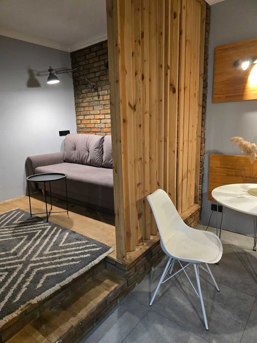 Продам 1  к кв Канатная /Базарная Центр