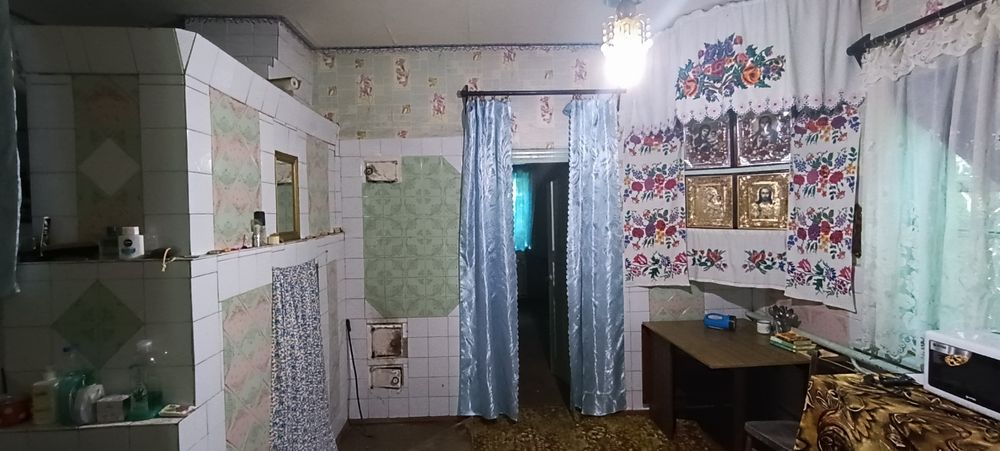 Продам будинок у селі