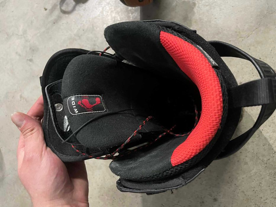 Deska snowboardowa GNU Head Space 155cm z wiązaniami i buty 42 27cm