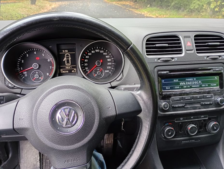 VW Golf salon polska