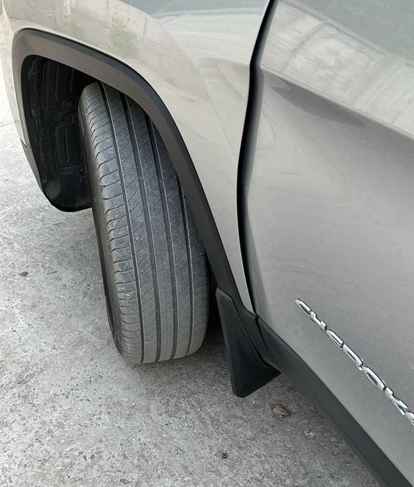 Jeep Cherokee KL 2013- . Бризковики Premium (2013–2019, 4 шт)