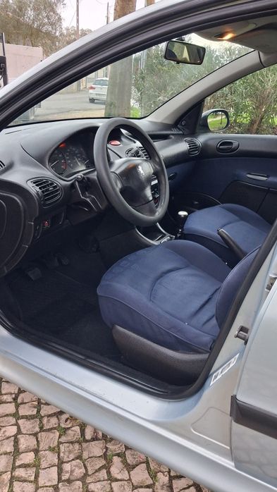 Peugeot  150.000klm 2004