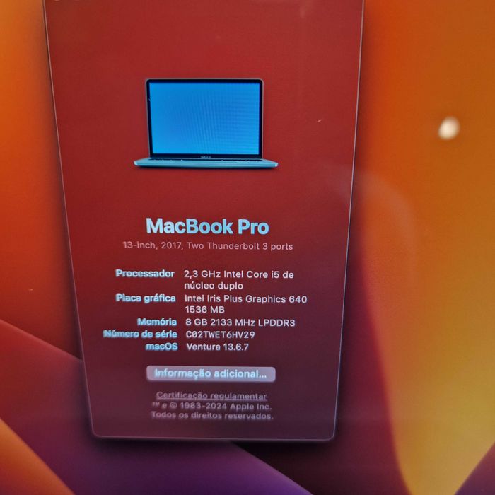 MacBook Pro 13" ( com varios programas)