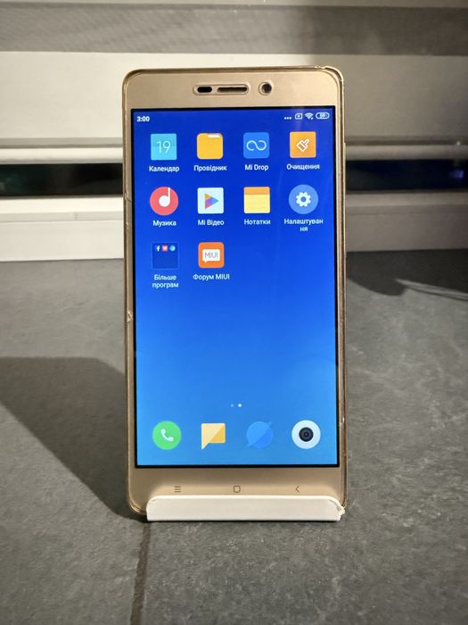 Продам  ксиомі Redmi 3S