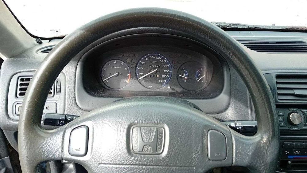 Honda Civic 1.5i LS - em ótimo estado de conservação