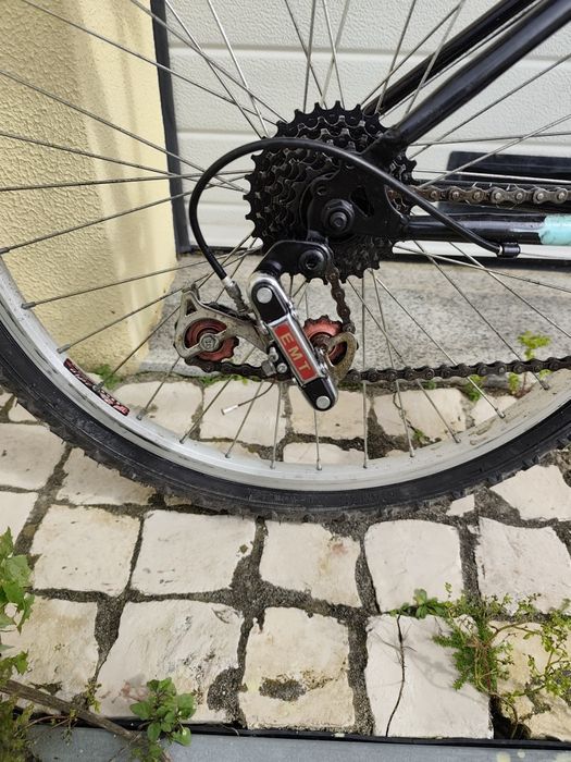 Bicicleta de Montanha GK Explosion Para Recuperar