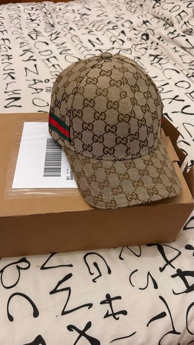 Gucci  cap