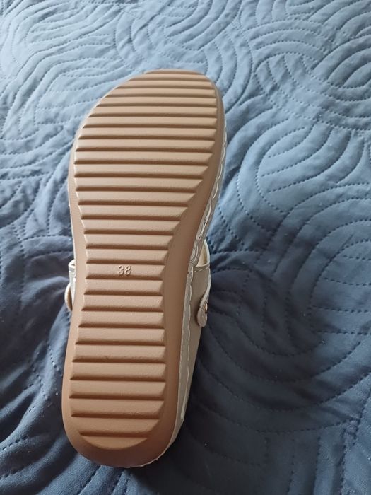 Klapki na lato nowe r.38