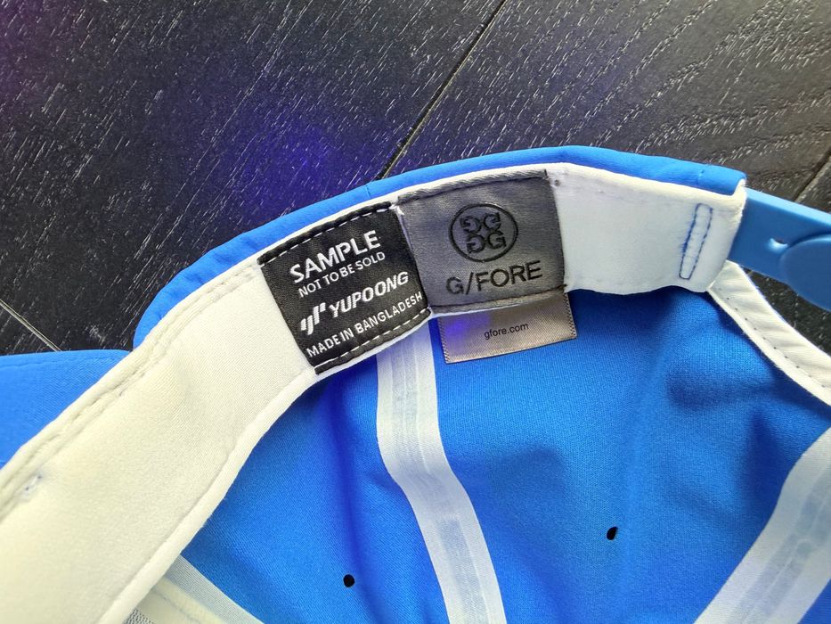 Czapka Golfowa G/FORE Azure niebieska YUPOONG Nowoczesna technologia materiału luksusowa