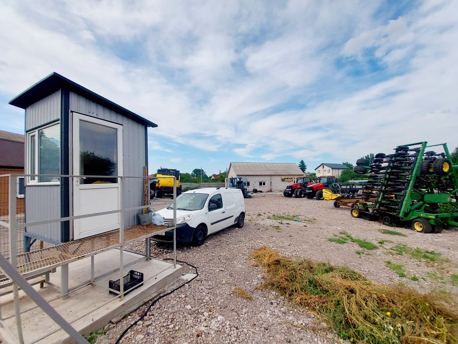 Продам выставочную площадку в Подгородном.