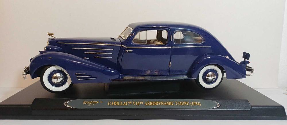 1/18 Cadillac V16 Aerodinamic 1934 - Ricko