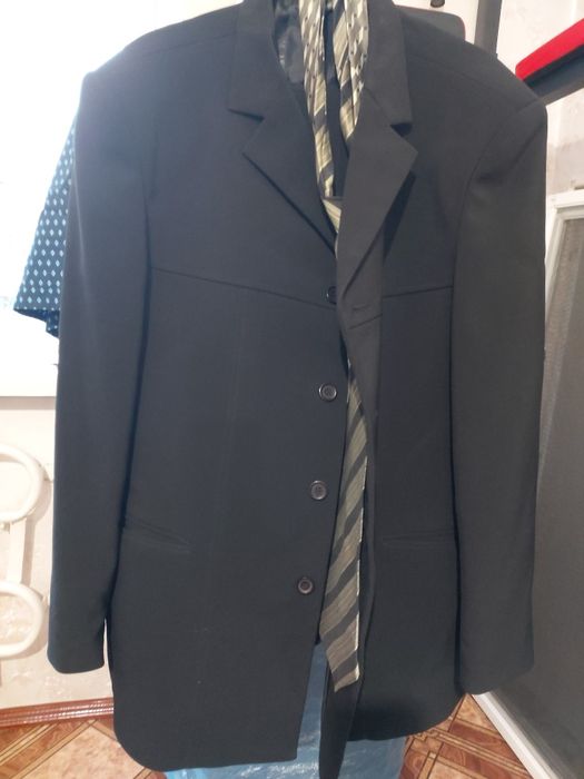 Чоловічий костюм