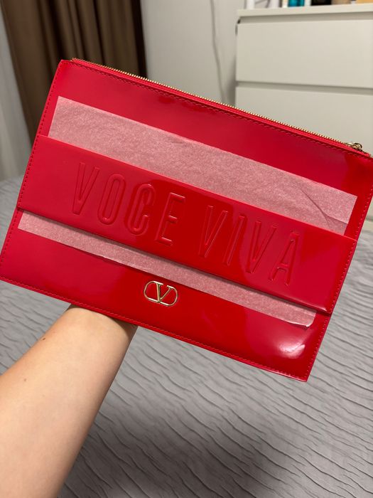 Продаю косметичку-клатч Valentino Voce Viva