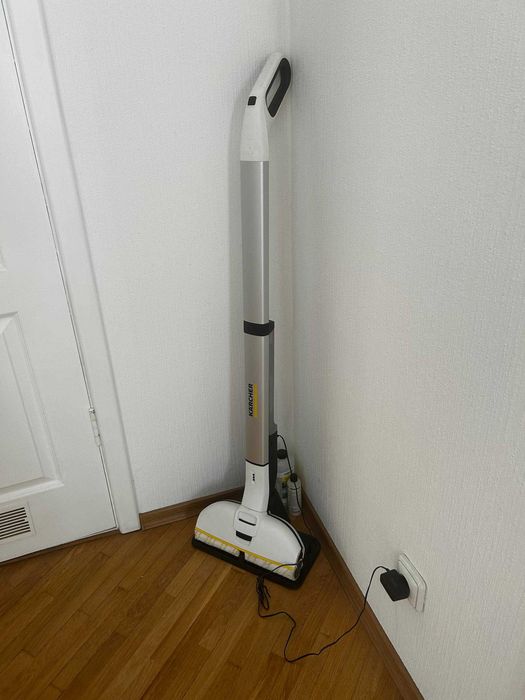 Електрошвабра Karcher FC3 Cordless