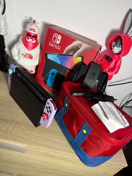 Nintendo Twitch OLED