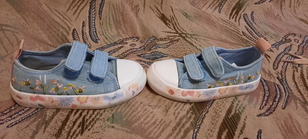 Кеди на дівчинку,  25 р, 15 см