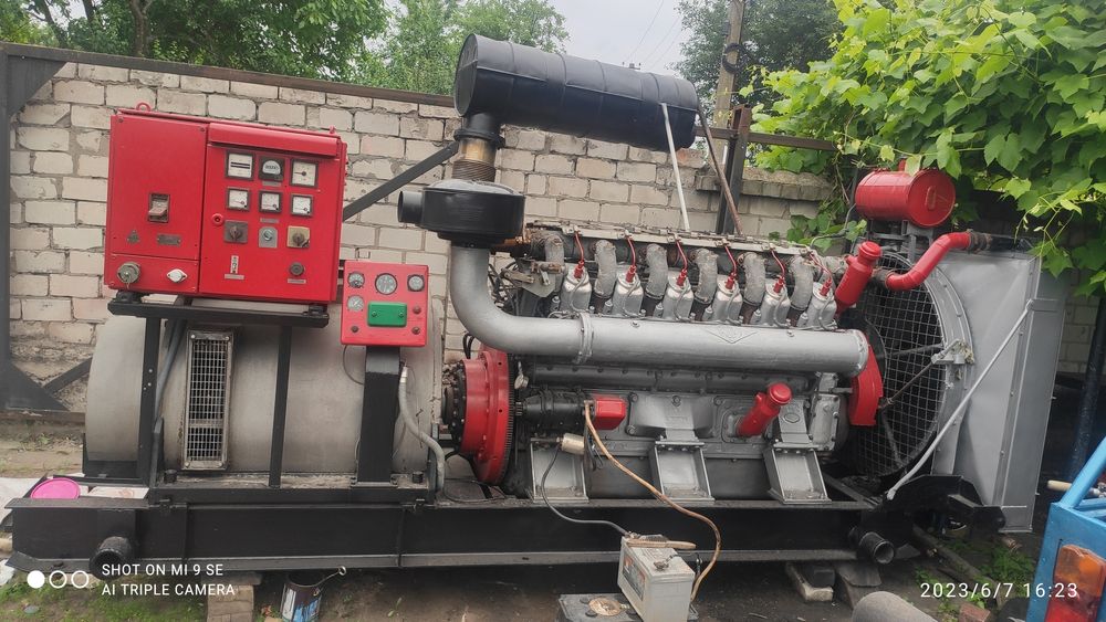 Потужний дизельний генератор  250 кВт !