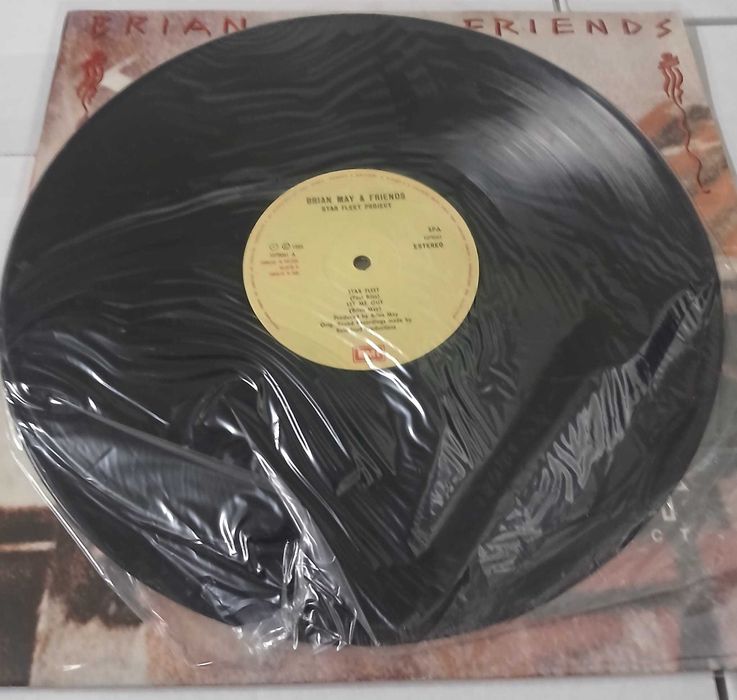 Vinil Brian May + Friends – Star Fleet Project