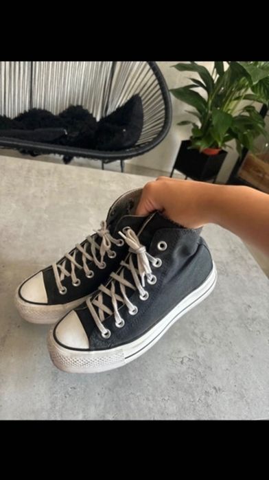 Conversy na platformie