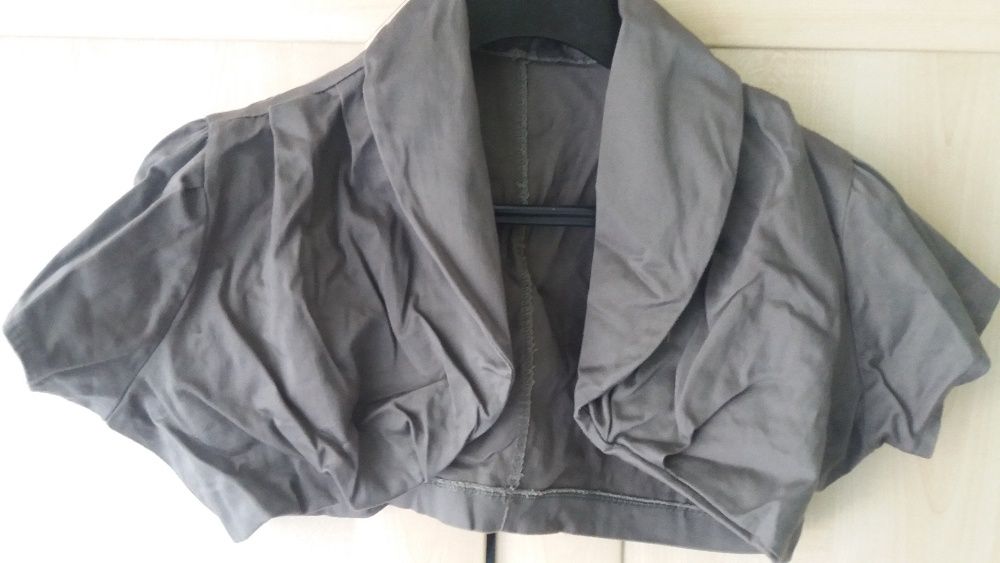 Elegancka sukienka rozm.M+bolerko