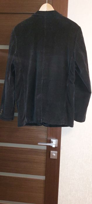 Продам чоловічий костюм ALEXANDER GARDI