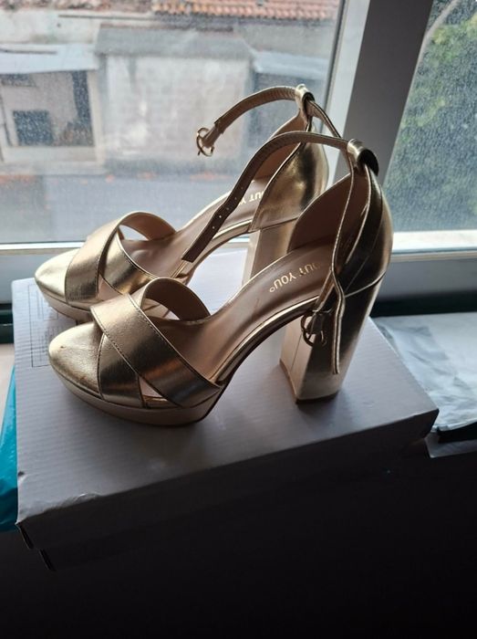 Sapatos como novos ...