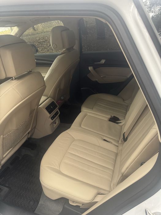 Продам Audi Q5 2.0 бензин