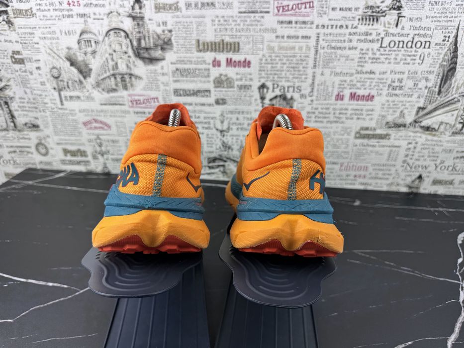 Оригінал Розмір 42.5 Кросівки Hoka One One Tecton X / Взуття