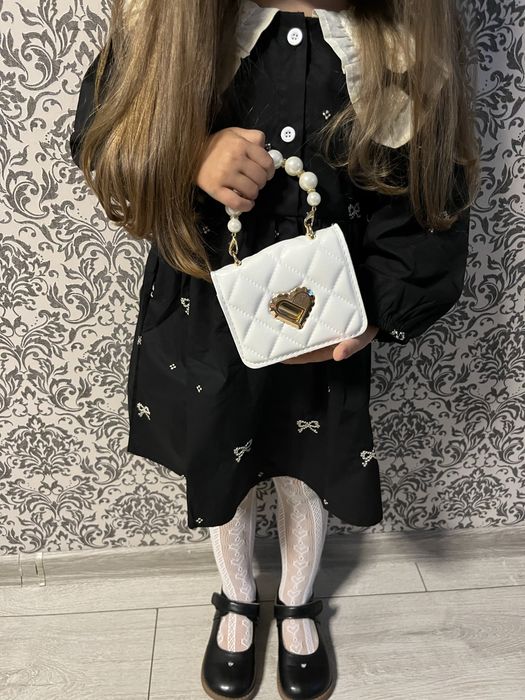 Сукня святкова для дівчинки