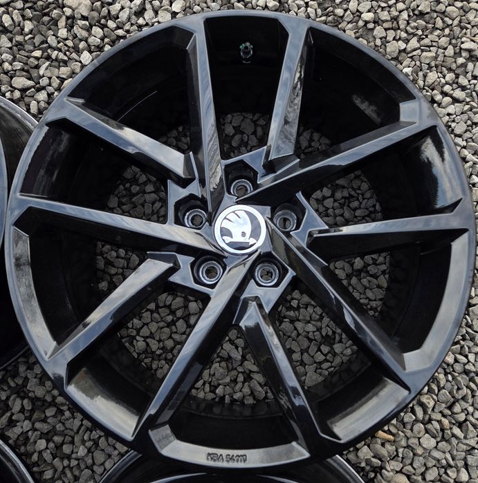 5 112 R18 Scoda Superb Qarog Iniaq Octavia