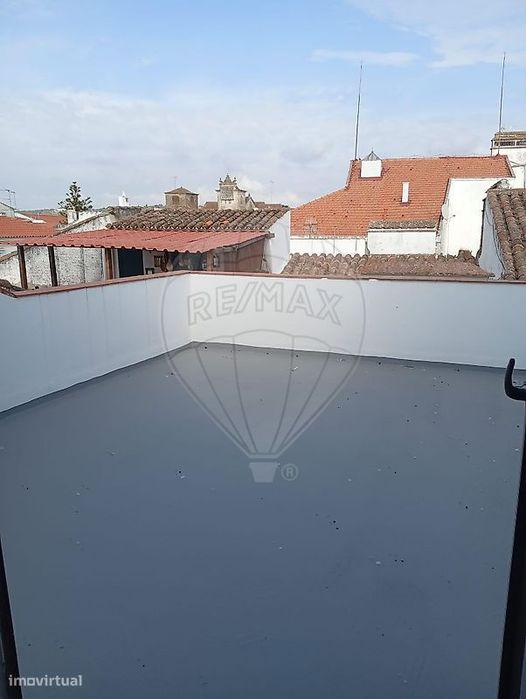 Moradia T3 para arrendamento