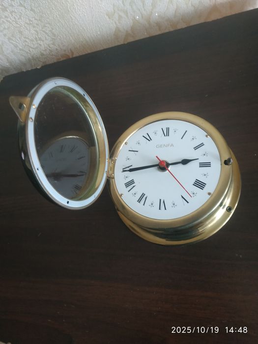Каютные настенные часы Genfa .Германия