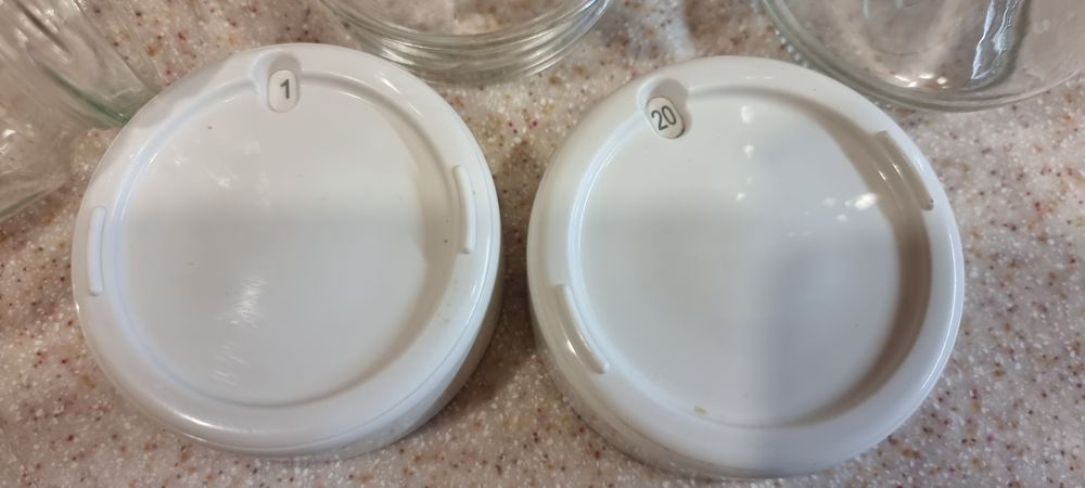 Баночка для йогурта.