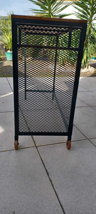 Secretária  como nova