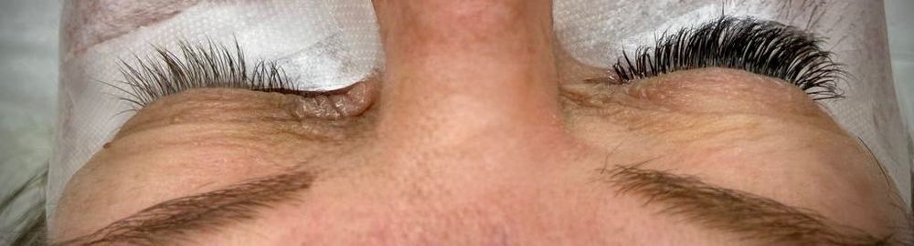 Modelki przedłużanie rzęs od 40 zł, paznokcie