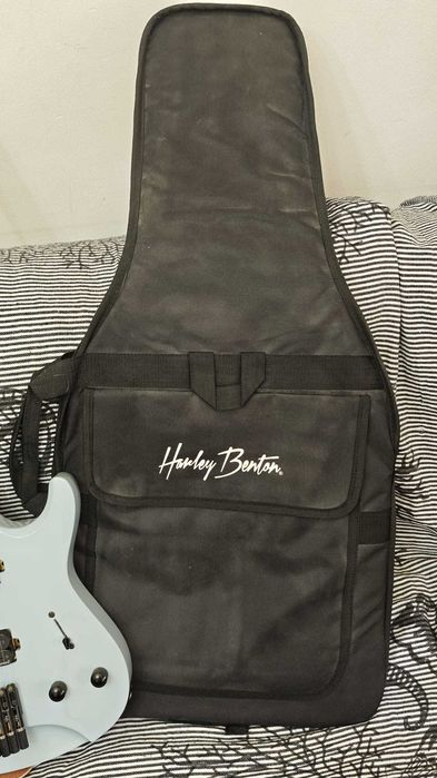 Guitarra Elétrica Headless Harley Benton Dullahan-FT 24