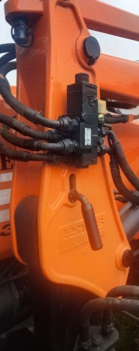 Trator 110cv como novo