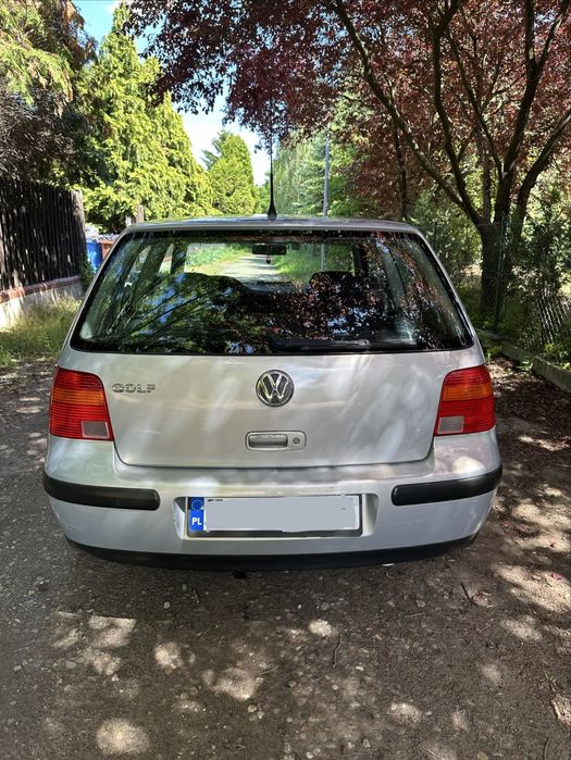 Auto Volkswagen 4 (98)