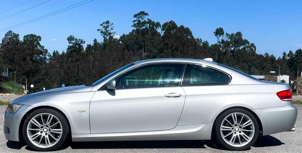 Bmw 320D Pack M Aceitamos Retomas/ Titulo