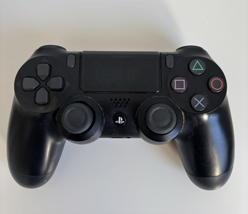 Playstation 4 slim ps4 + dualshock 4 v2 + fifa niski soft