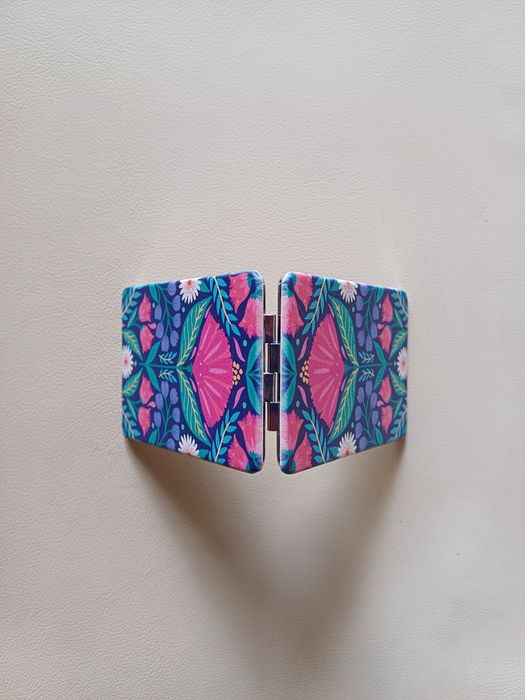 Espelho de bolso com motivos florais - NOVO