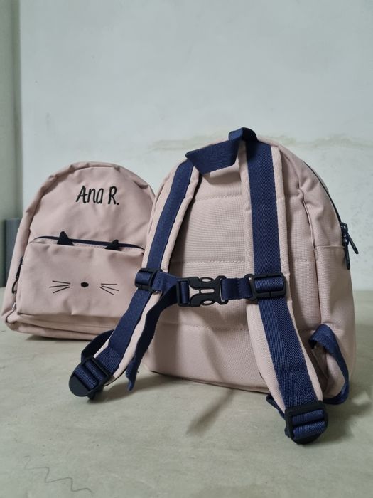 2 mochilas Liewood bordadas