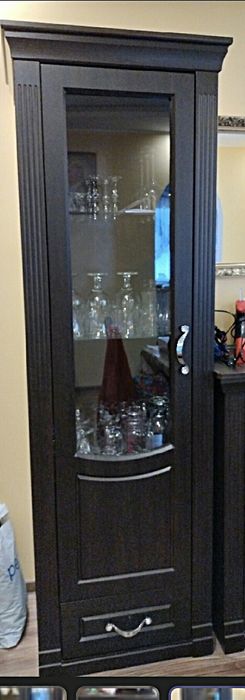 Sprzedam komplet mebli do jadalni