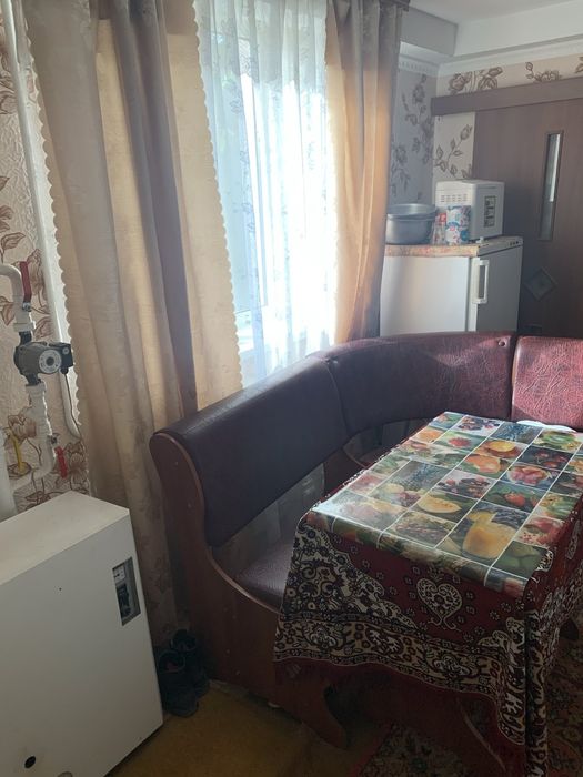 Продаж будинку в Краснопіллі з гаражем.