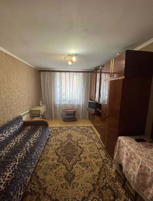 Гарний будинок в мальовничому селі