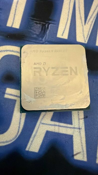 AMD Ryzen 9 5900XT (16 Cores / 32 Threads) AM4 - Impecável / Como Novo