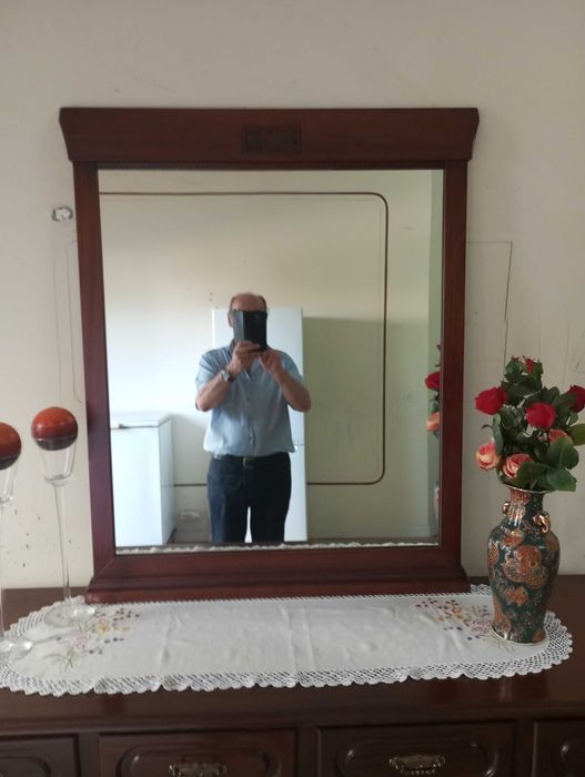 espelho novo com as medidas 1 metro alto 90cm de largo