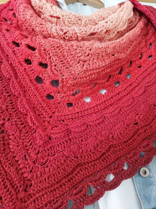 Damska chusta ręcznie robiona - SUPER PREZENT NA KAŻDĄ OKAZJĘ