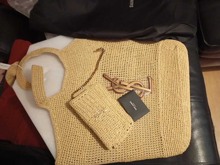 Mala YSL em ráfia
